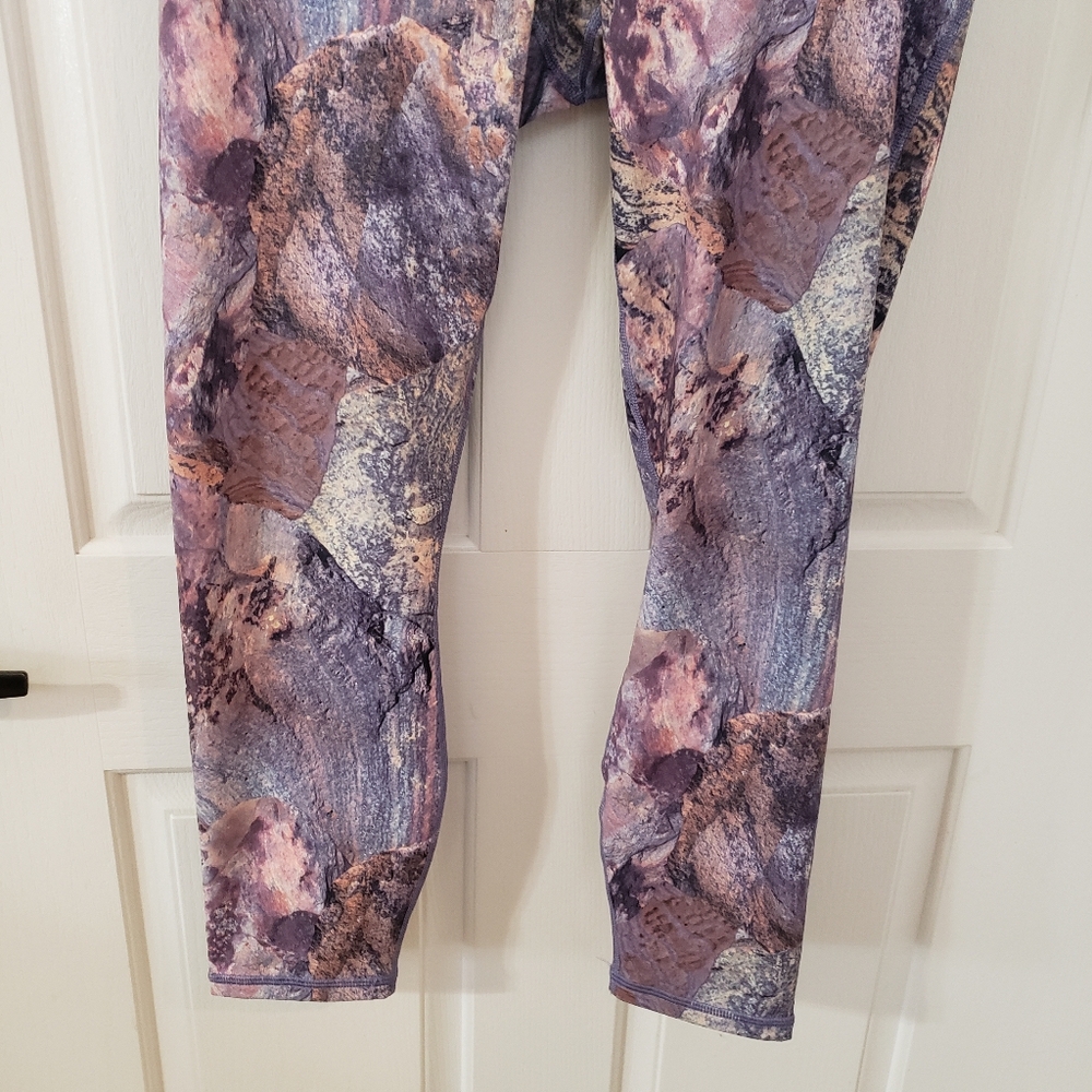 Fabletics Powerhold Stylish Purple Patterned Wome… - image 3
